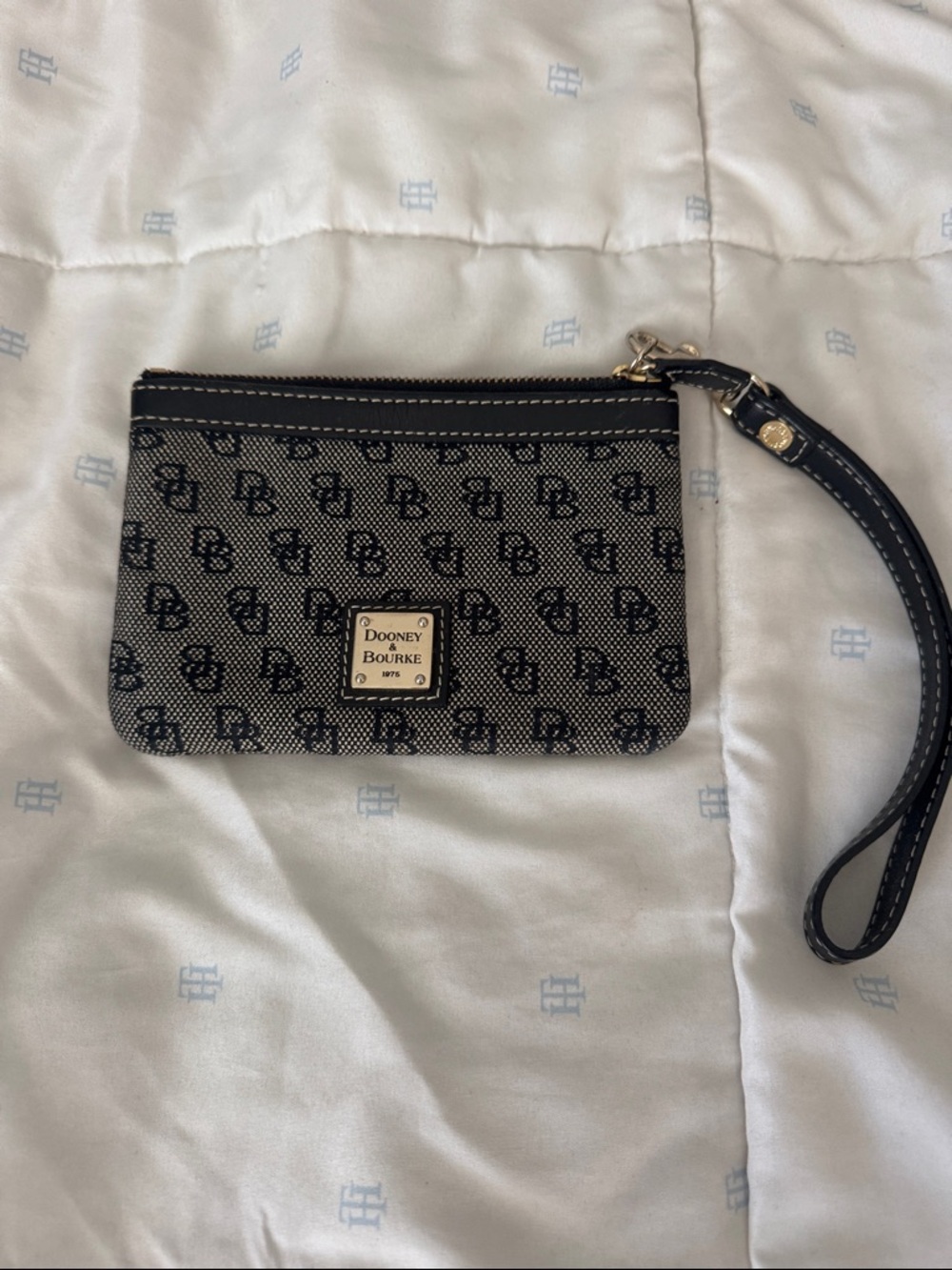 Dooney & Bourke Black and Cream Logo Wristlet